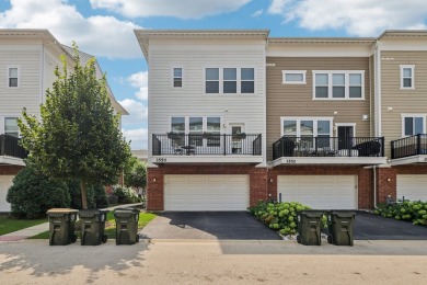 Welcome to this beautifully upgraded 3-bedroom, 3-story corner on Seven Bridges Golf Club in Illinois - for sale on GolfHomes.com, golf home, golf lot