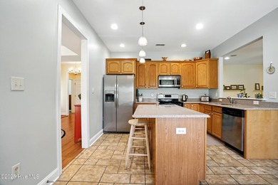 FINAL PRICE DROP! PRICED FOR IMMEDIATE SALE! Don't miss this on Sound Golf Links at Albemarle Plantation in North Carolina - for sale on GolfHomes.com, golf home, golf lot