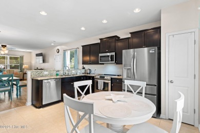 Here's your chance to own this fully furnished 3 bedroom, 2.5 on Carolina Shores Golf Course in North Carolina - for sale on GolfHomes.com, golf home, golf lot