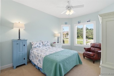 Vacant and move in ready: Meticulously Maintained Home in on Black Diamond Ranch Golf Course in Florida - for sale on GolfHomes.com, golf home, golf lot