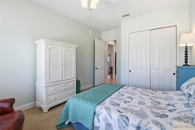 Vacant and move in ready: Meticulously Maintained Home in on Black Diamond Ranch Golf Course in Florida - for sale on GolfHomes.com, golf home, golf lot