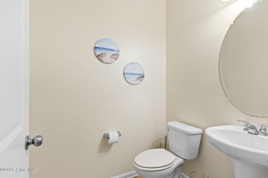 Here's your chance to own this fully furnished 3 bedroom, 2.5 on Carolina Shores Golf Course in North Carolina - for sale on GolfHomes.com, golf home, golf lot