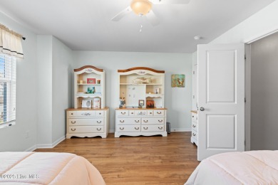 Here's your chance to own this fully furnished 3 bedroom, 2.5 on Carolina Shores Golf Course in North Carolina - for sale on GolfHomes.com, golf home, golf lot