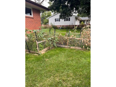 Welcome home to this impeccably maintained & updated 3 bedroom on Odana Hills Golf Course in Wisconsin - for sale on GolfHomes.com, golf home, golf lot