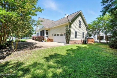 EXPERIENCE THAT SMALL NEIGHBORHOOD FEEL - INSIDE A GATED on Sound Golf Links at Albemarle Plantation in North Carolina - for sale on GolfHomes.com, golf home, golf lot