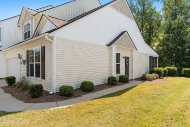 Here's your chance to own this fully furnished 3 bedroom, 2.5 on Carolina Shores Golf Course in North Carolina - for sale on GolfHomes.com, golf home, golf lot