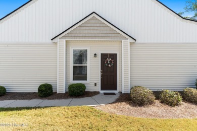 Here's your chance to own this fully furnished 3 bedroom, 2.5 on Carolina Shores Golf Course in North Carolina - for sale on GolfHomes.com, golf home, golf lot