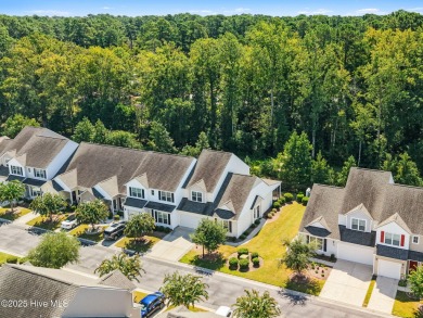 Here's your chance to own this fully furnished 3 bedroom, 2.5 on Carolina Shores Golf Course in North Carolina - for sale on GolfHomes.com, golf home, golf lot
