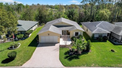 Lovely 3 bedroom 2 bath with an oversized 2 car garage w/golf on Pennbrooke Fairways in Florida - for sale on GolfHomes.com, golf home, golf lot