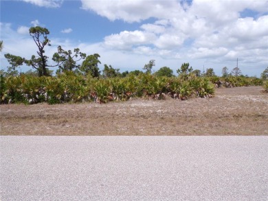 This vacant lot -- along with the adjoining lot at 34 Dorisan on Rotonda Golf and Country Club The Links Course in Florida - for sale on GolfHomes.com, golf home, golf lot