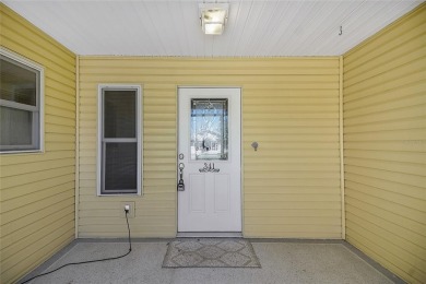 Lovely 3 bedroom 2 bath with an oversized 2 car garage w/golf on Pennbrooke Fairways in Florida - for sale on GolfHomes.com, golf home, golf lot