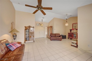 Charming single story home in the resort-style 55+ community of on Highland Falls Golf Club in Nevada - for sale on GolfHomes.com, golf home, golf lot