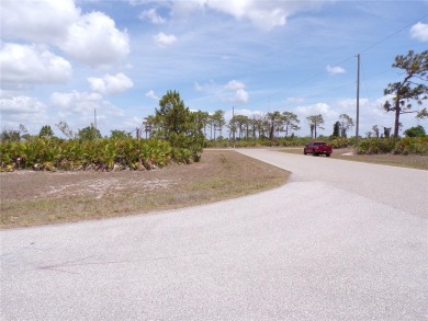 This vacant lot -- along with the adjoining lot at 34 Dorisan on Rotonda Golf and Country Club The Links Course in Florida - for sale on GolfHomes.com, golf home, golf lot