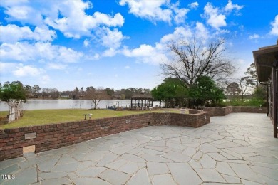 **MOTIVATED SELLER***
LAKEFRONT ESTATE on Nearly 
1 on Walnut Creek Country Club in North Carolina - for sale on GolfHomes.com, golf home, golf lot