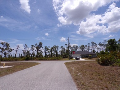 This vacant lot -- along with the adjoining lot at 30 Brig on Rotonda Golf and Country Club The Links Course in Florida - for sale on GolfHomes.com, golf home, golf lot