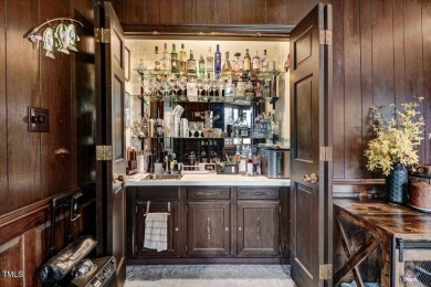 **MOTIVATED SELLER***
LAKEFRONT ESTATE on Nearly 
1 on Walnut Creek Country Club in North Carolina - for sale on GolfHomes.com, golf home, golf lot