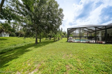 Nestled on an oversized corner lot, and features NEW ROOF 2022 on Bobcat Trail Golf Club in Florida - for sale on GolfHomes.com, golf home, golf lot