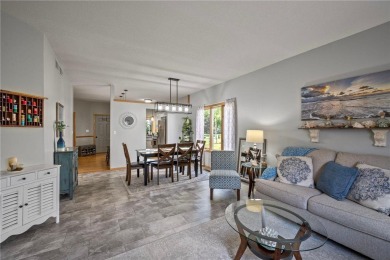 Beautifully updated one-level townhome in Clearwater Estates on Eagle Trace Golfers Club in Minnesota - for sale on GolfHomes.com, golf home, golf lot