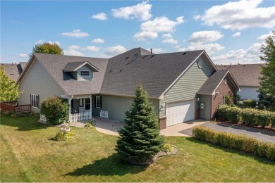 Beautifully updated one-level townhome in Clearwater Estates on Eagle Trace Golfers Club in Minnesota - for sale on GolfHomes.com, golf home, golf lot