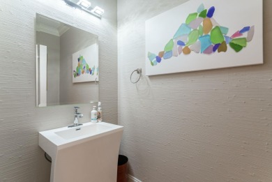 This gorgeous 4BR/3.5BA PLUS Bonus room over garage is perfectly on Reynolds Lake Oconee - The Landing in Georgia - for sale on GolfHomes.com, golf home, golf lot