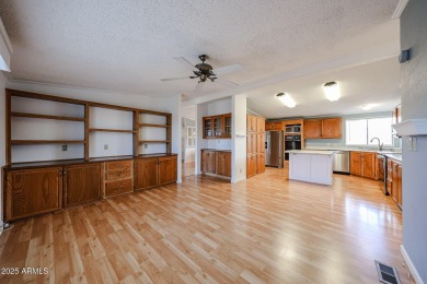 Welcome Home!
This 3-bedroom, 2-bath split floor plan offers on Paradise Peak Golf Course in Arizona - for sale on GolfHomes.com, golf home, golf lot