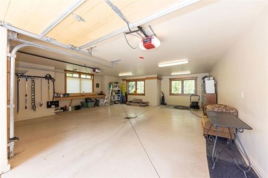 Designed for easy single-level living, this immaculate on Raven Golf Club At Three Peaks in Colorado - for sale on GolfHomes.com, golf home, golf lot