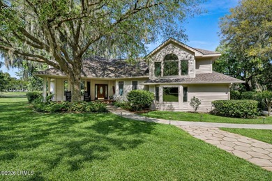 Welcome to 4 Florencia Court, a beautifully updated 3-bedroom, 3 on Country Club of Hilton Head in South Carolina - for sale on GolfHomes.com, golf home, golf lot
