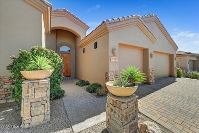 Light-filled and lovely, this immaculate 3 bed, 2.5 bath home on Legend Trail Golf Club in Arizona - for sale on GolfHomes.com, golf home, golf lot