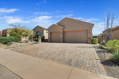 Light-filled and lovely, this immaculate 3 bed, 2.5 bath home on Legend Trail Golf Club in Arizona - for sale on GolfHomes.com, golf home, golf lot