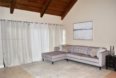 Beautiful one bedroom condo in the Racquet club at Deer Creek on Deer Creek Golf Club in Florida - for sale on GolfHomes.com, golf home, golf lot
