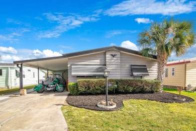 Take a little time to view this home!  This well-maintained on Lakes at Leesburg Golf Course in Florida - for sale on GolfHomes.com, golf home, golf lot