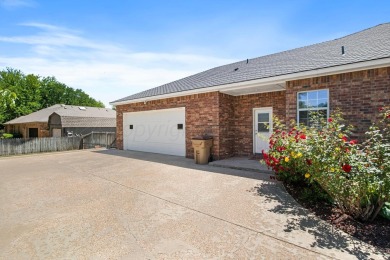 Hunsley Hills Beauty! This stunning 3 bedroom, 2 bathroom on Palo Duro Creek Golf Club in Texas - for sale on GolfHomes.com, golf home, golf lot