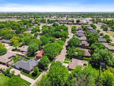 Hunsley Hills Beauty! This stunning 3 bedroom, 2 bathroom on Palo Duro Creek Golf Club in Texas - for sale on GolfHomes.com, golf home, golf lot