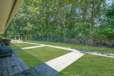 2 Bedroom Condo In The Wonderful, Active & Popular Senior Living on Leisure Village Golf Course in New York - for sale on GolfHomes.com, golf home, golf lot