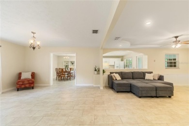 Welcome home!

This 3-bedroom, 2-bathroom home with a 1-car on Zephyrhills Municipal Golf Course in Florida - for sale on GolfHomes.com, golf home, golf lot