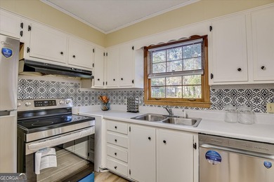 REDUCED TO SELL!! Located in the Midland Valley Country Club on Midland Valley Country Club in South Carolina - for sale on GolfHomes.com, golf home, golf lot