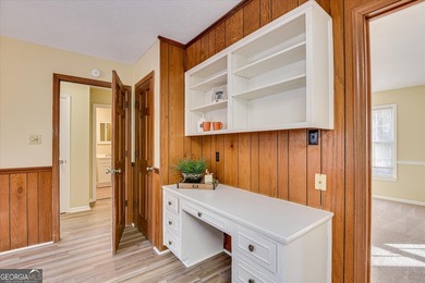 REDUCED TO SELL!! Located in the Midland Valley Country Club on Midland Valley Country Club in South Carolina - for sale on GolfHomes.com, golf home, golf lot