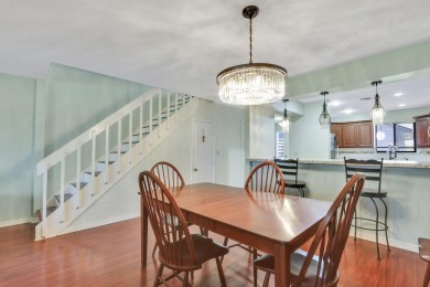 Enjoy peaceful golf course views from this be 2-bedroom, 2-bath on Heritage Ridge Golf Club in Florida - for sale on GolfHomes.com, golf home, golf lot