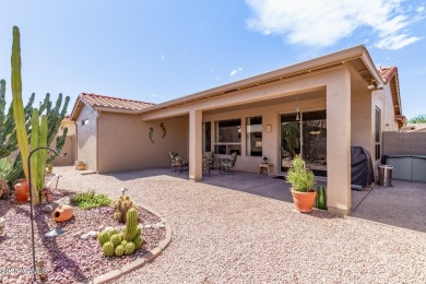 Beautifully updated Spyglass model with 2 Bed, 2 Bath + Den with on Oakwood Golf Club  in Arizona - for sale on GolfHomes.com, golf home, golf lot