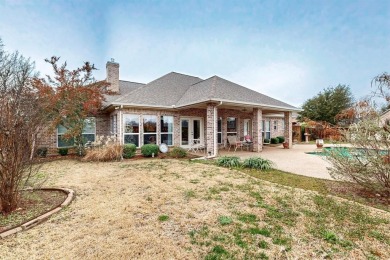 Welcome to this stunning residence located in the desirable on Southern Oaks Golf Club in Texas - for sale on GolfHomes.com, golf home, golf lot