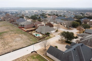 Welcome to this stunning residence located in the desirable on Southern Oaks Golf Club in Texas - for sale on GolfHomes.com, golf home, golf lot