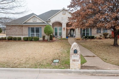 Welcome to this stunning residence located in the desirable on Southern Oaks Golf Club in Texas - for sale on GolfHomes.com, golf home, golf lot