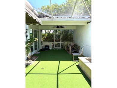 FULLY TRANSFERABLE GOLF MEMBERSHIP AVAILABLE FOR PREMIUM ($400K) on Woodfield Country Club in Florida - for sale on GolfHomes.com, golf home, golf lot