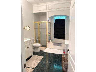 FULLY TRANSFERABLE GOLF MEMBERSHIP AVAILABLE FOR PREMIUM ($400K) on Woodfield Country Club in Florida - for sale on GolfHomes.com, golf home, golf lot