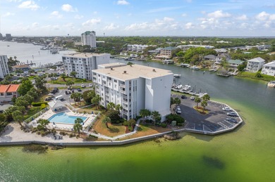 Beautifully maintained 2-bedroom, 2-bath waterfront condo on Sandpiper Cove Golf Course in Florida - for sale on GolfHomes.com, golf home, golf lot