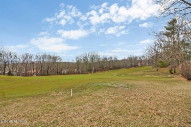 HOME IS UNDER CONTRACT WITH FIRST RIGHT OF REFUSAL CONTIGENCY- on Druid Hills Golf Club in Tennessee - for sale on GolfHomes.com, golf home, golf lot