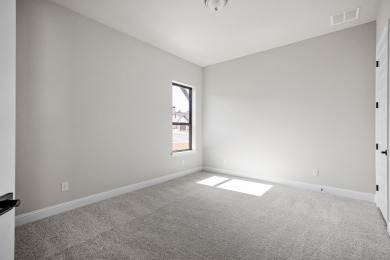 BRAND NEW CONSTRUCTION by Oakmont Homes. This charming garden on The Club At Comanche Trace in Texas - for sale on GolfHomes.com, golf home, golf lot