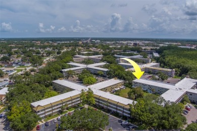 Light, bright and impeccably updated! This 3rd floor corner unit on On Top Of The World Golf Course in Florida - for sale on GolfHomes.com, golf home, golf lot