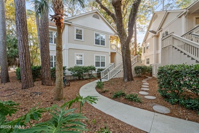 This first-floor Golfmaster II villa is the perfect blend of on Long Cove Club in South Carolina - for sale on GolfHomes.com, golf home, golf lot