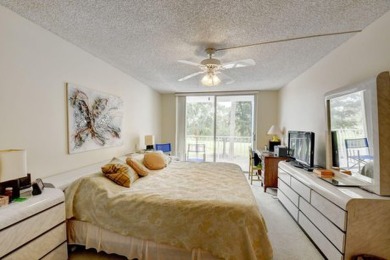 Welcome to this 2 bedroom/2 bathroom apartment in the Gardens of on Boca Grove Golf and Tennis in Florida - for sale on GolfHomes.com, golf home, golf lot